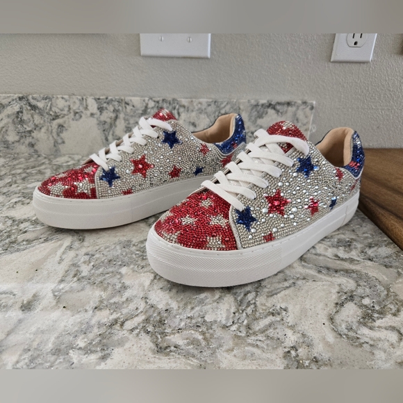Betsey Johnson Sidny Stars Sneakers - Picture 1 of 7